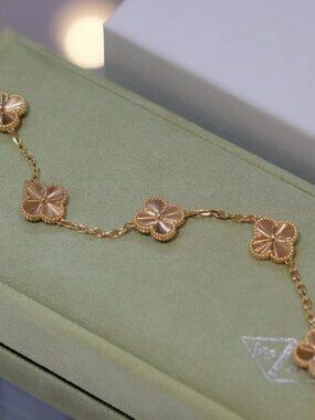 Van Cleef & Arpels bracelet